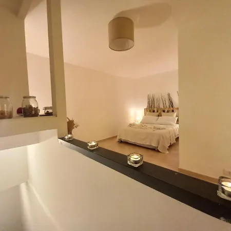 La Maison Marseille * Neapol