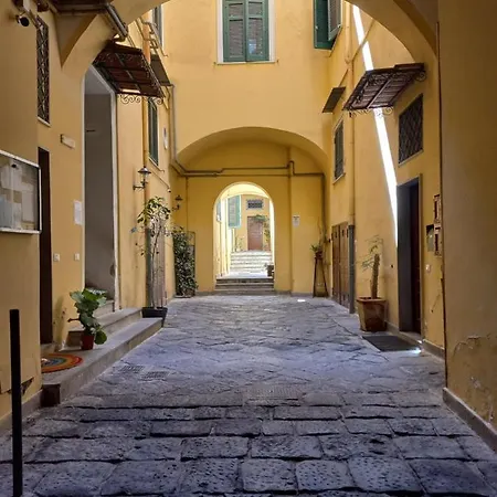 La Maison Marseille Hotel *