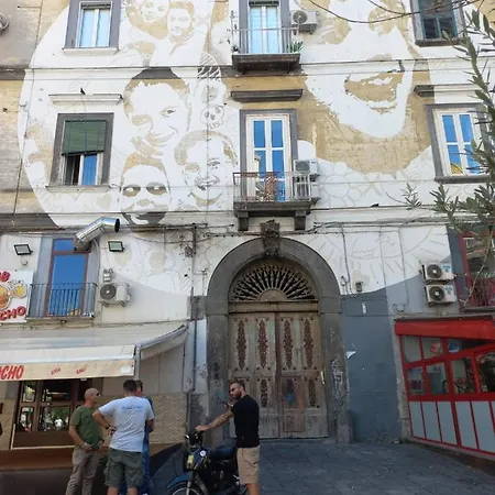 La Maison Marseille Frühstückspension