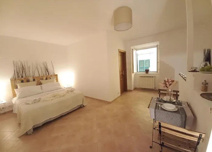 La Maison Marseille * Napoli