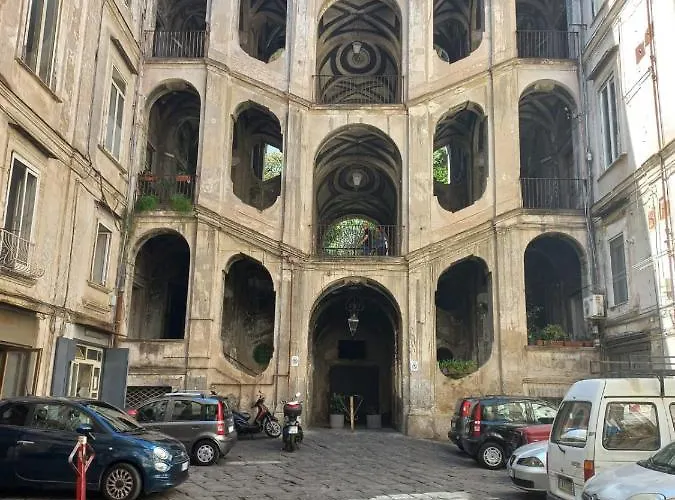 La Maison Marseille Hotel