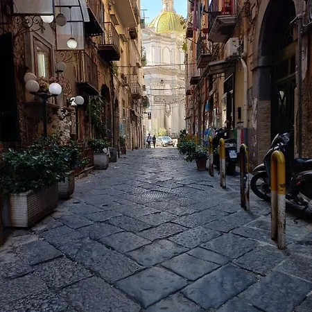 La Maison Marseille נאפולי