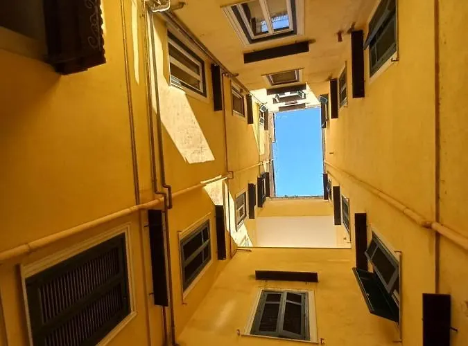 La Maison Marseille Hotel Nápoles
